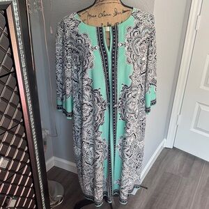 Studio One Mint and Black Dress